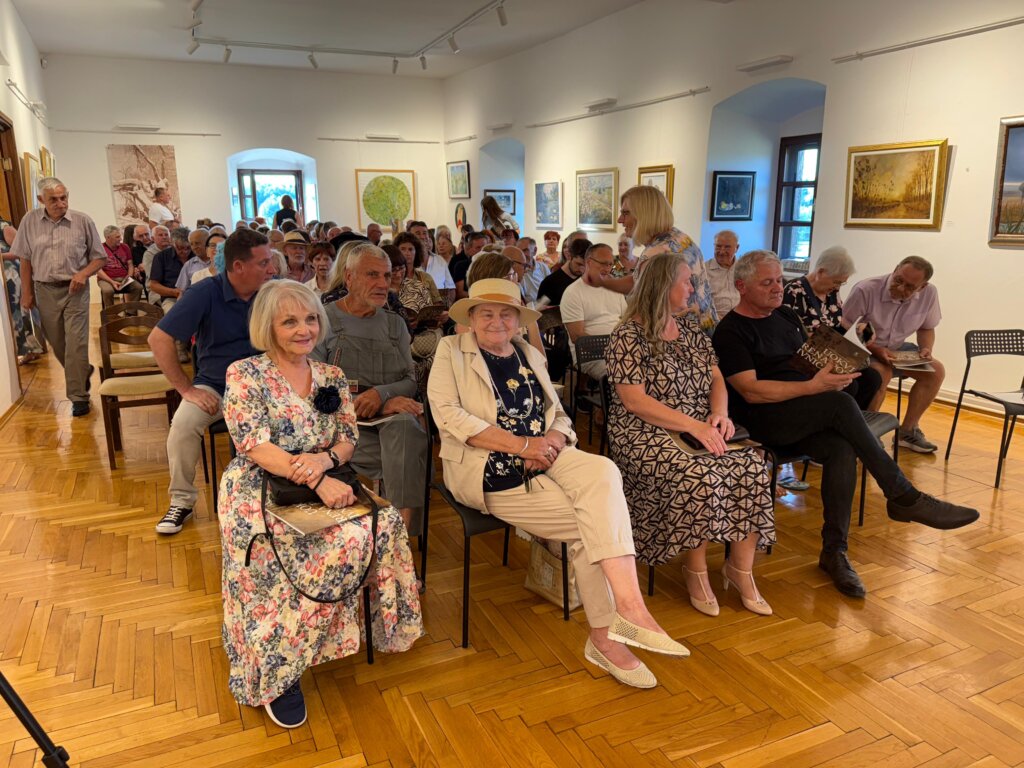 Photo 2025 06 27 18 18 54(2)