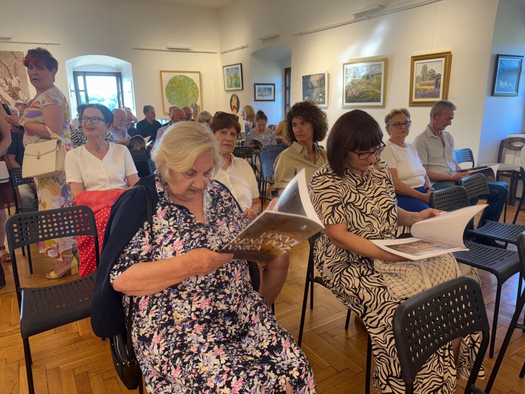 Photo 2025 06 27 18 18 58(2)