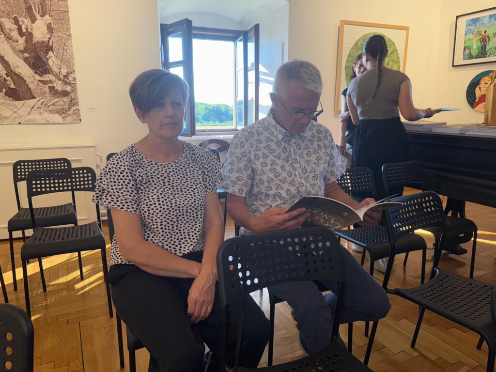 Photo 2025 06 27 18 19 00(2)