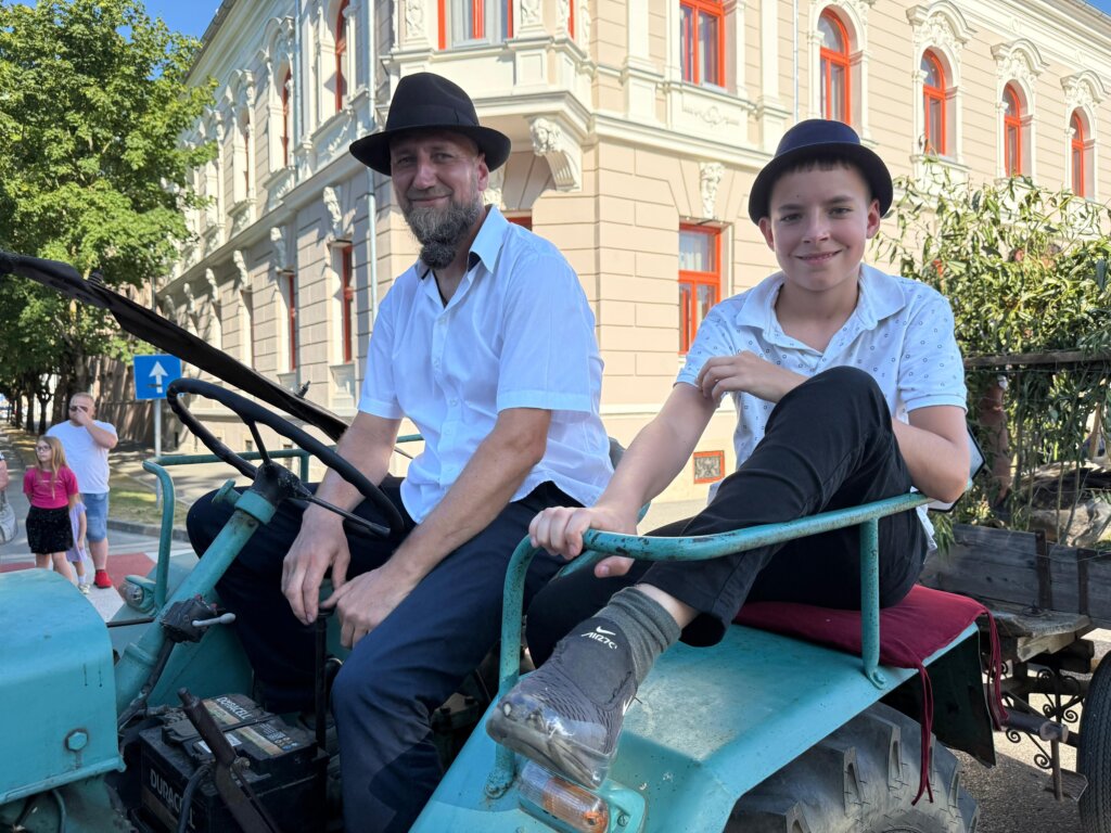 Photo 2025 06 29 18 25 32(2)