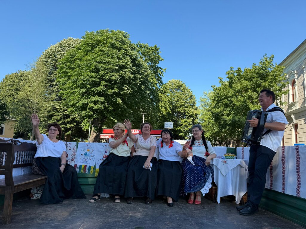 Photo 2025 06 29 18 25 34(1)