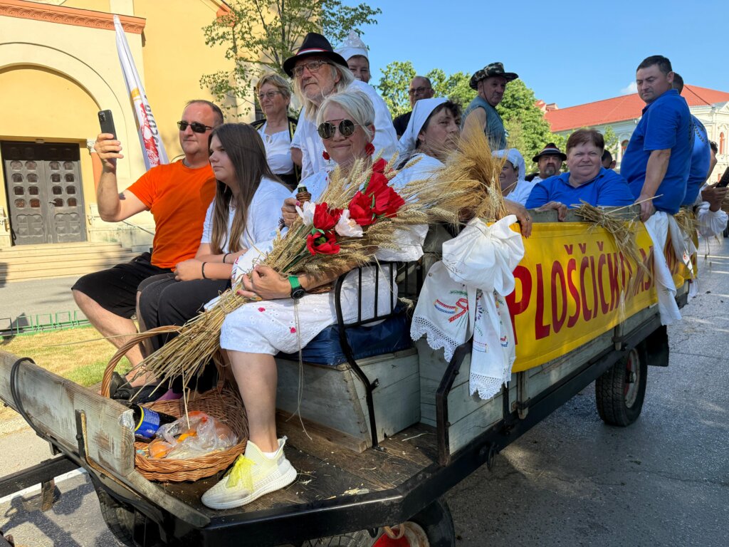 Photo 2025 06 29 18 30 25(1)