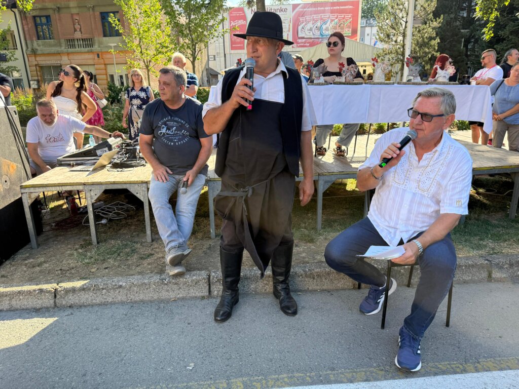 Photo 2025 06 29 18 30 35(1)