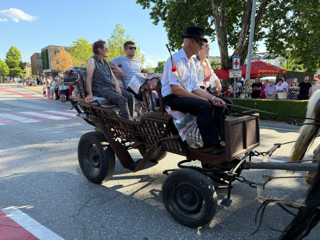 Photo 2025 06 29 18 30 36(1)