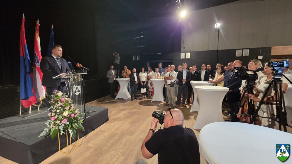 [FOTO] Župan Golubić na svečanom prijemu pozvao na zajedništvo i rad za boljitak Podravine i Prigorja