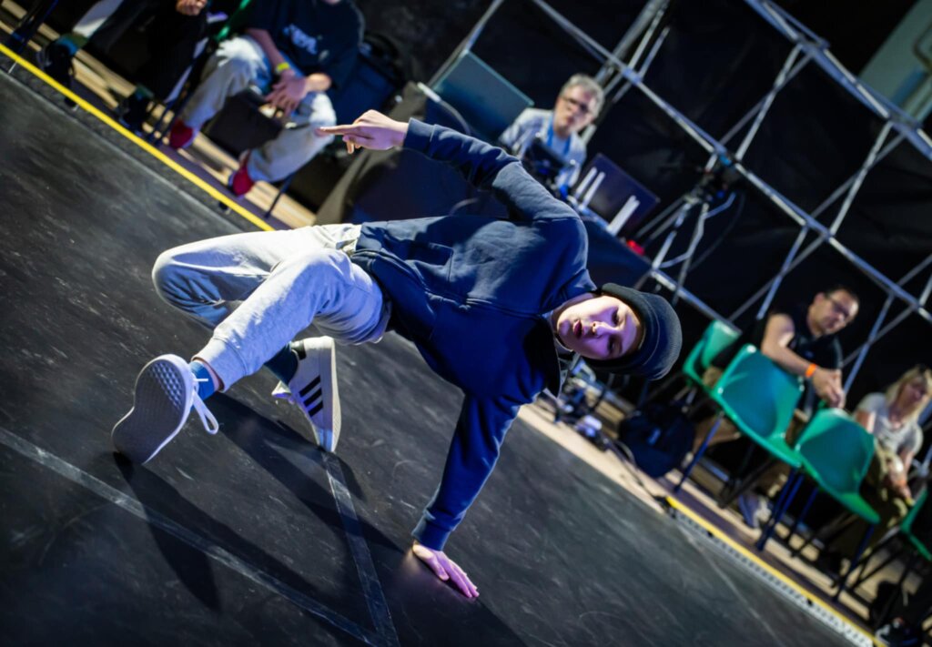 Att.4biel Hy8o8wwo6pvtyjijt4lfhgqlctlay7ugioi0