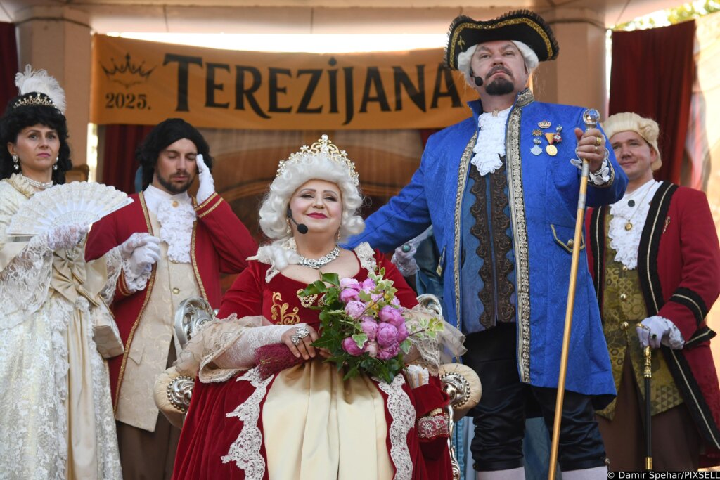 Carica Marija Terezija Došla U Bjelovar, A Njoj U čast Organiziran Je Carski Doček