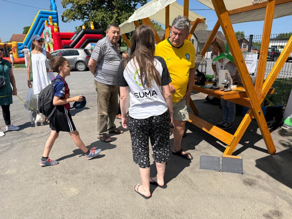 Cf9d9d01 4899 4c16 9820 5d8ecc69e2b5