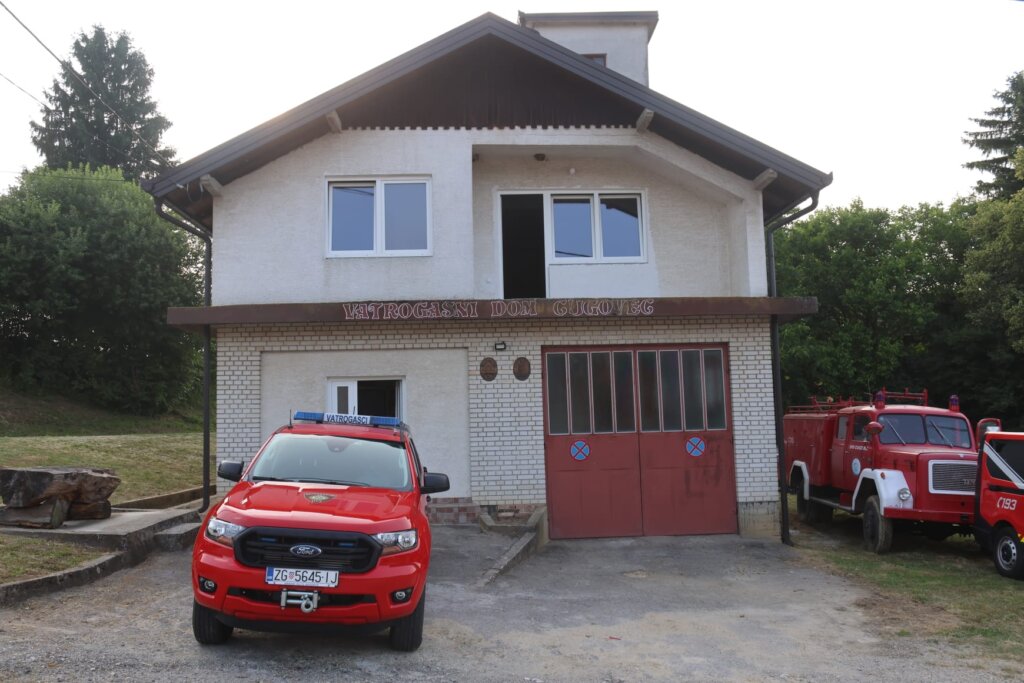 D151a1ef 62f2 4547 8968 B893bc9dac27