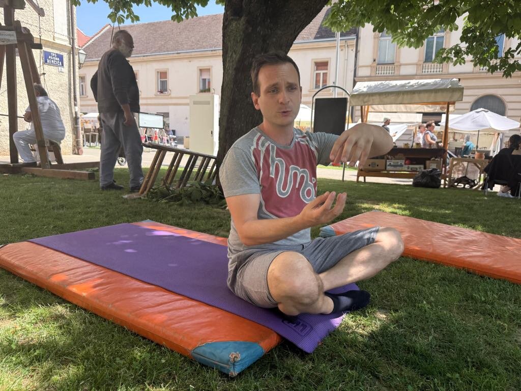 D1575ac5 1f29 4877 80ae F55dd8ad37cb