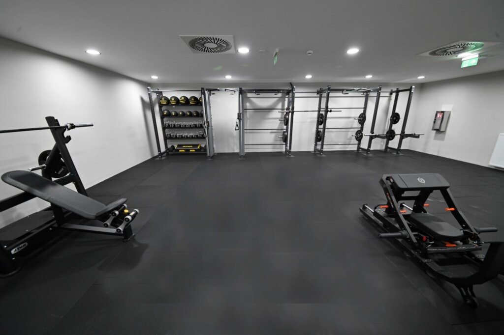 D8831986 6437 4098 B379 Ee55830343f4