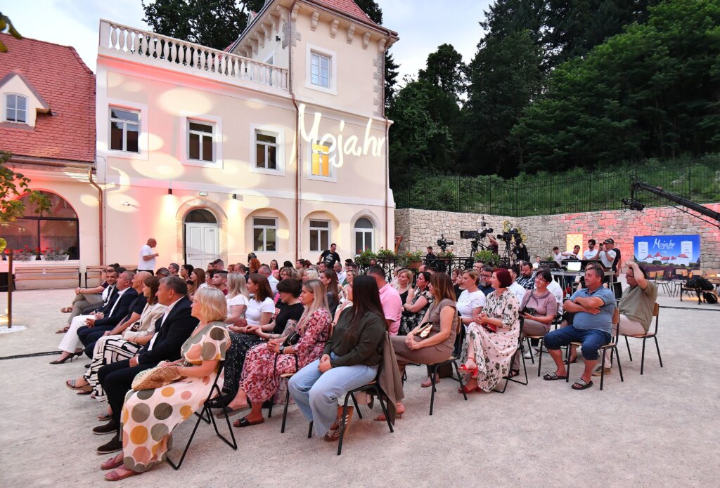 Dvorac Opeka Moja Hr (3)