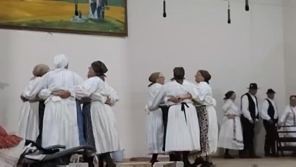 Eafada4f 1f60 40f4 B651 Cc340ff101f5