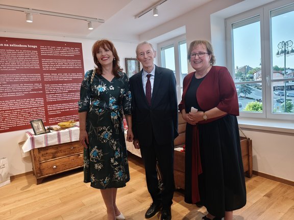 Img 20250606 192400.jpg 648x432 Q85 Subsampling 2