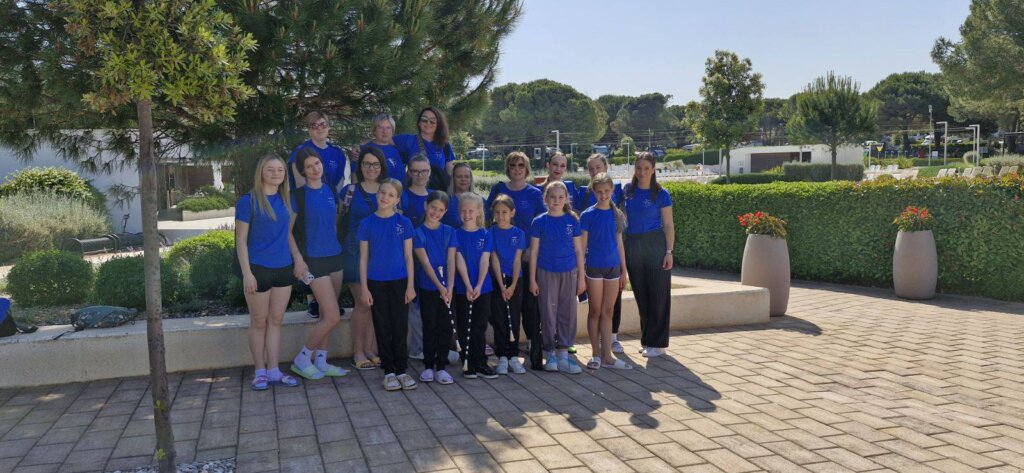 Krizevacke Mazoretkinje