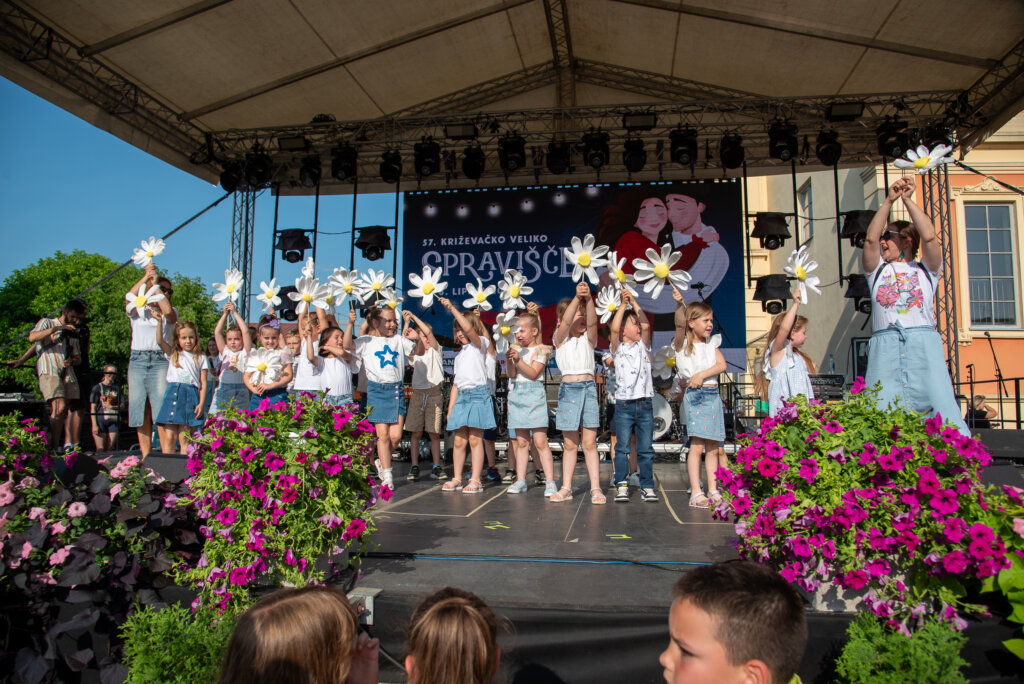 Malo Spravišće 5304 (71)