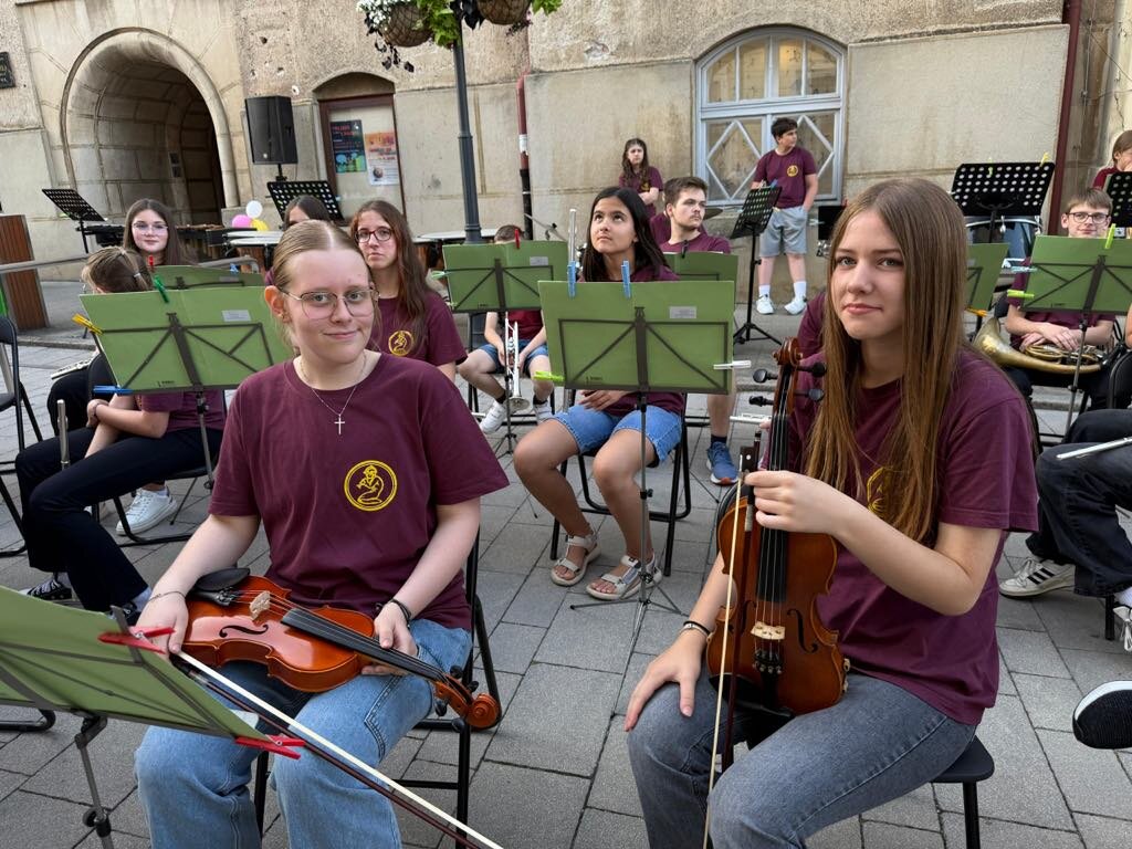 Raspjevani Prozori (16)