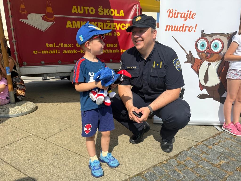 Sigurno I Vješto U Prometu (16)