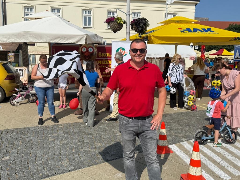 Sigurno I Vješto U Prometu (22)