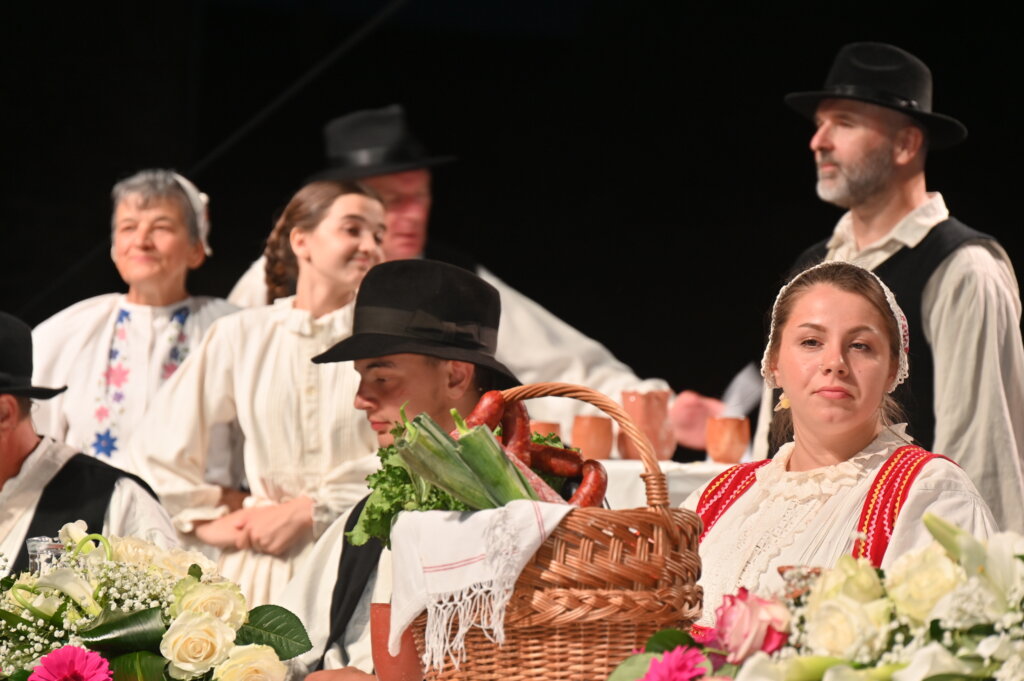 Spravišče Otvorenje 5719 (40)