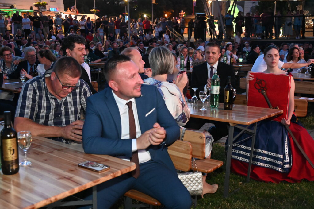 Spravišče Otvorenje 5719 (7)