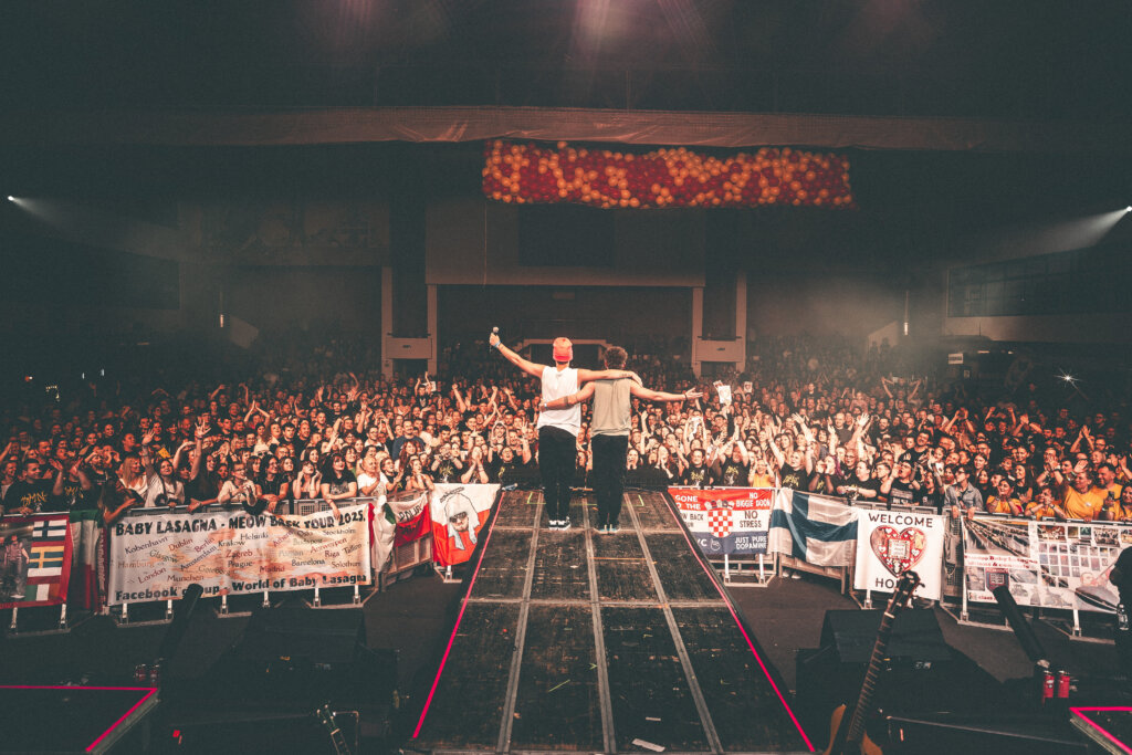 [VIDEO] “Fargo” je favorit publike i novi singl Kids from the sky