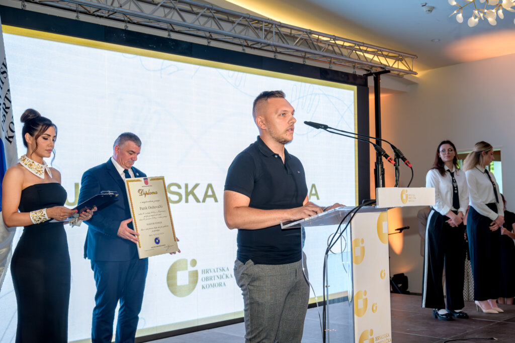 Crc Studio Robert Crc Www.crc.hr