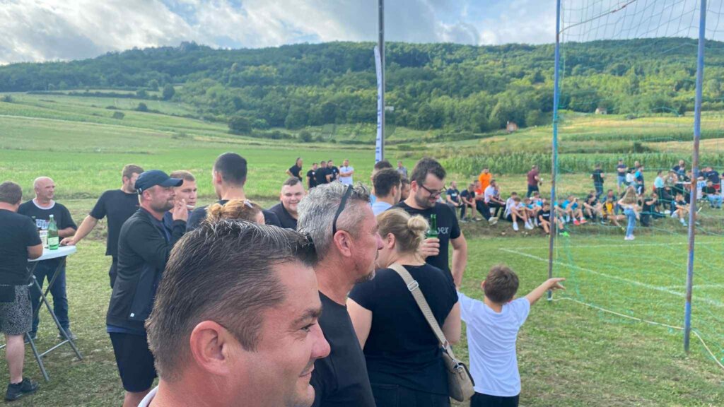 54c0f995 Dac7 48ec 957b 48c8d09bbbce