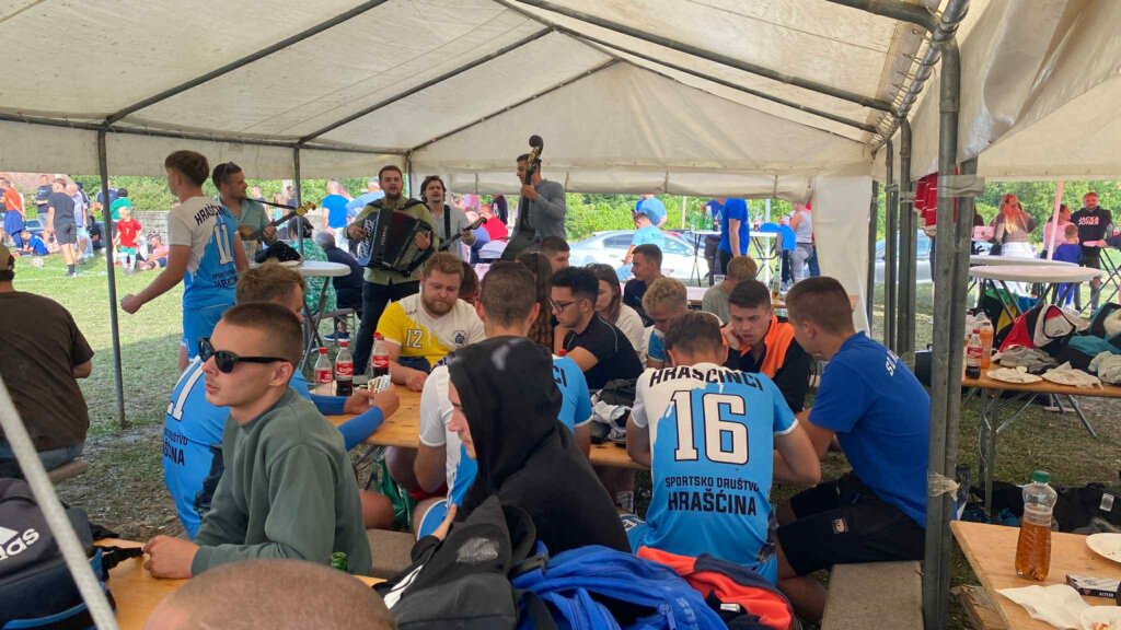 9c5c696a Dac4 4a4b Bfb5 4720a6e6eb22