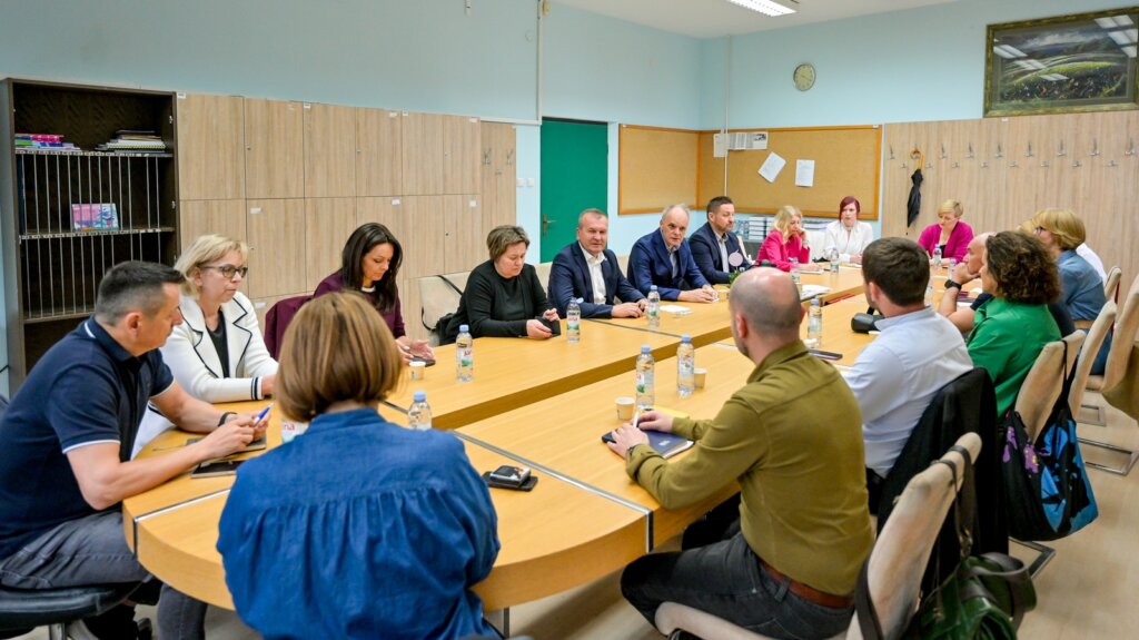 Elektrostrojarska Skola (17)