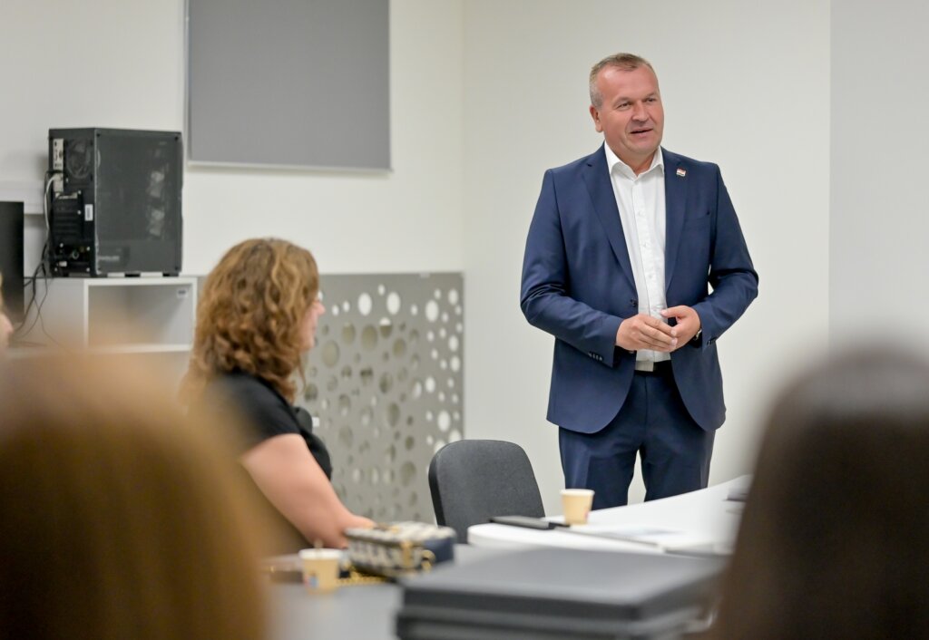 Elektrostrojarska Skola (9)