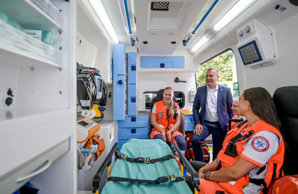 Hitna Nova Vozila (3)