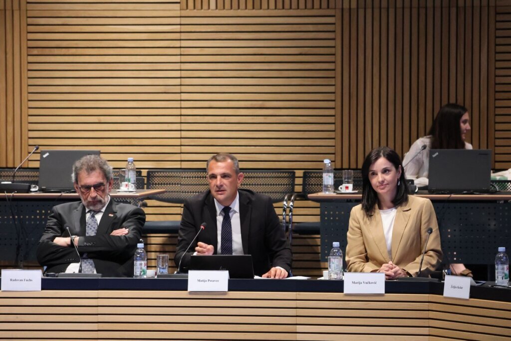 Župan Posavec na sastanku Vlade RH sa županima predložio omogućavanje većeg utjecaja županija u prostornom planiranju