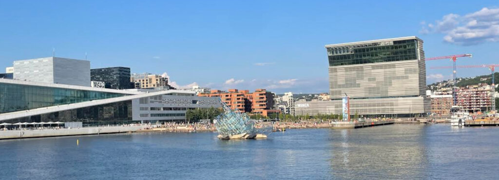 Kupanje Pred Munch Muzejom