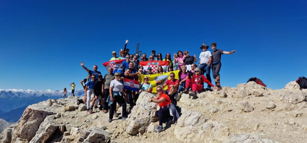 Photo 2025 07 02 17 38 33