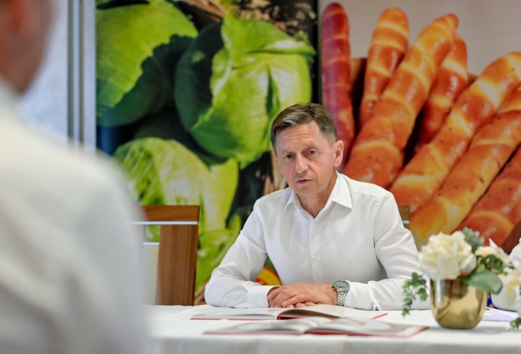 Predstavljanje Kuharice (20)