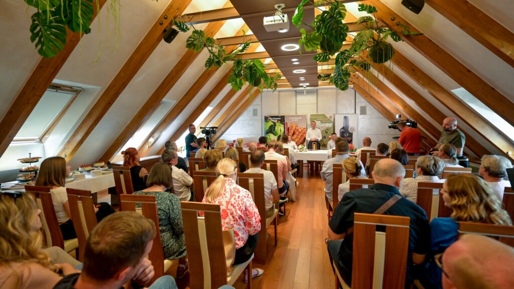 Predstavljanje Kuharice (24)