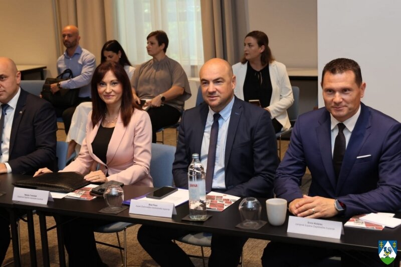 Whatsapp Image 2025 07 15 At 11.12.14 800x800 Equal