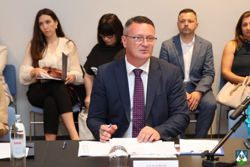 Whatsapp Image 2025 07 15 At 11.12.20 2 800x800 Equal