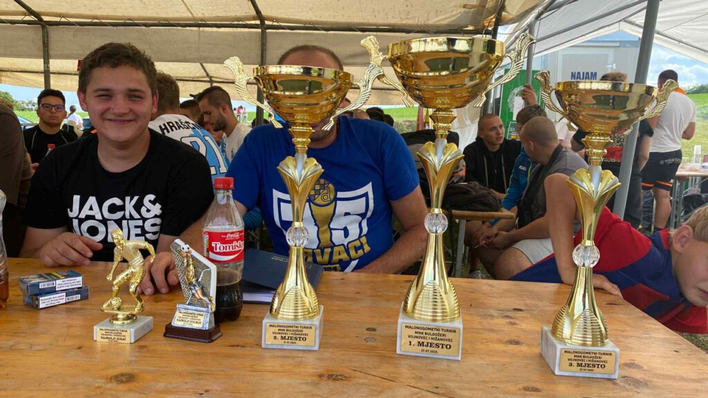 D8f2f925 44f7 47f6 Aa99 301ac444f976