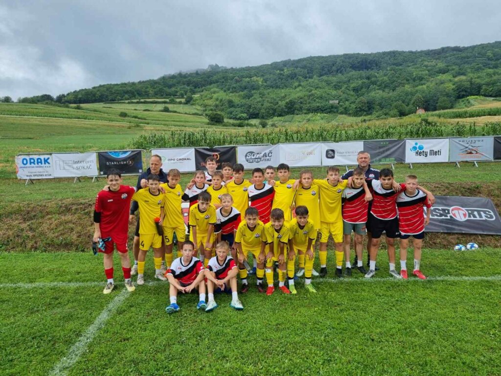 F74d1889 F98b 4737 B9c7 C900b570ae85