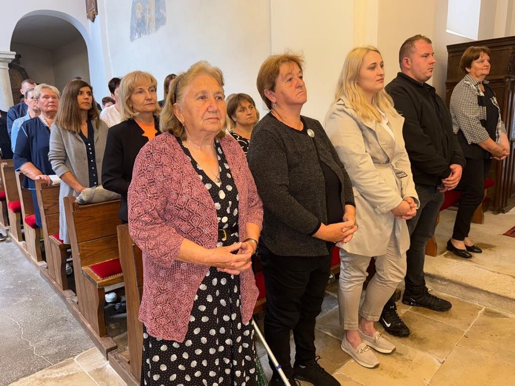 Fda77985 5d7f 4893 B203 Bf7949b2c643