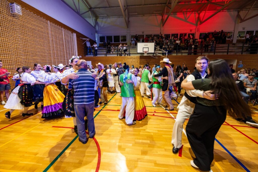 Folklorni Festival Cofa 2025 Zatvaranje (20)