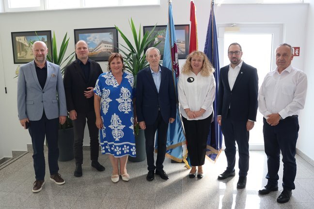 [FOTO] Projekt integriranog prijevoza zagrebačkog područja ide dalje