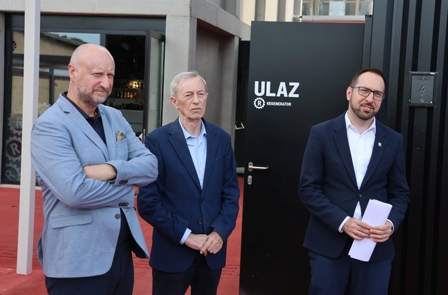 Kzz 21072519.jpg 648x432 Q85 Subsampling 2