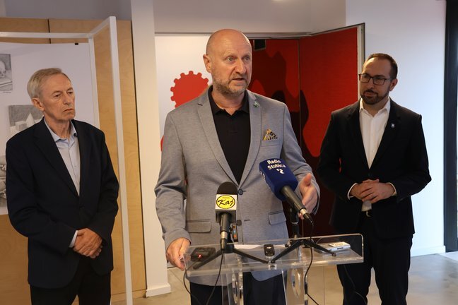 Kzz 21072529.jpg 648x432 Q85 Subsampling 2