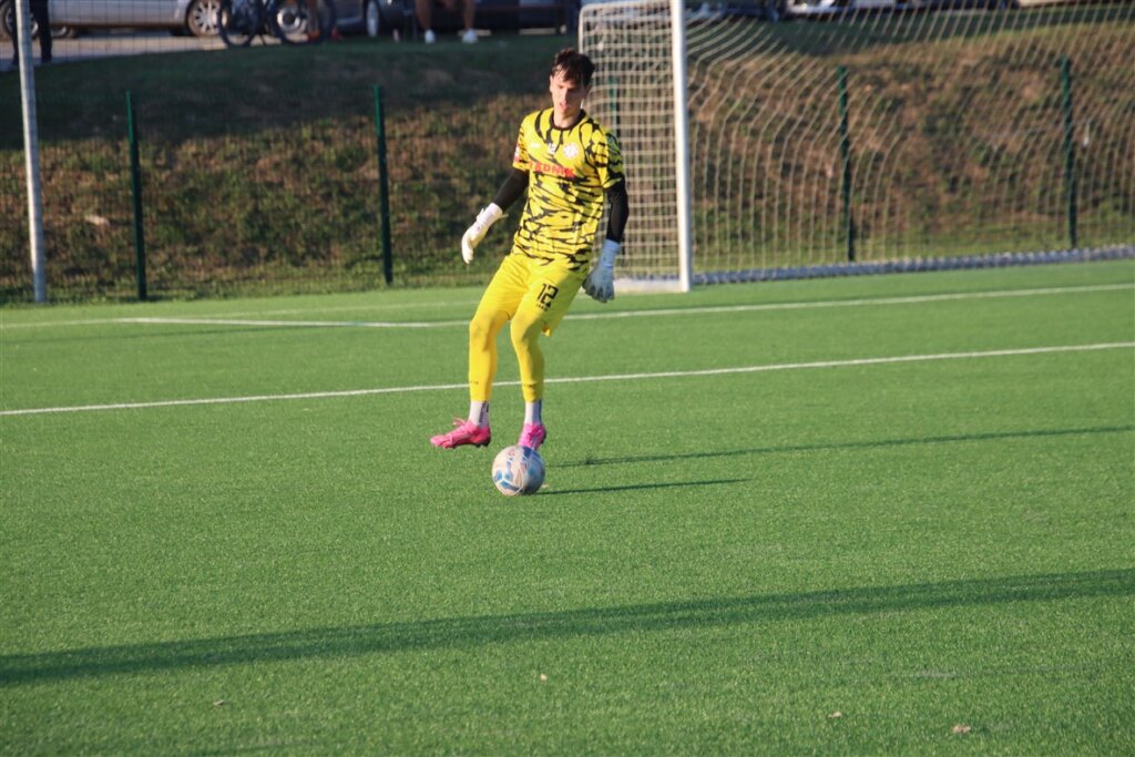 Nogomet Radnik Krizevci Tomislav Radnik Zabno21