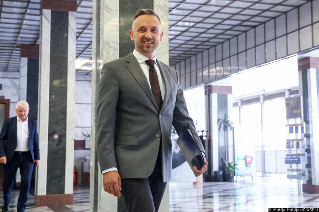 Piletić: Želja nam je unaprijediti treći mirovinski stup