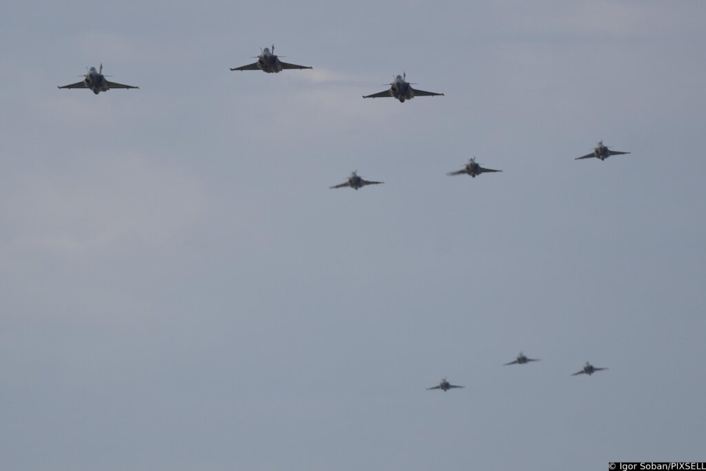 Zagreb: Prelet Rafalea U Povodu 30 Godina Vro Oluja