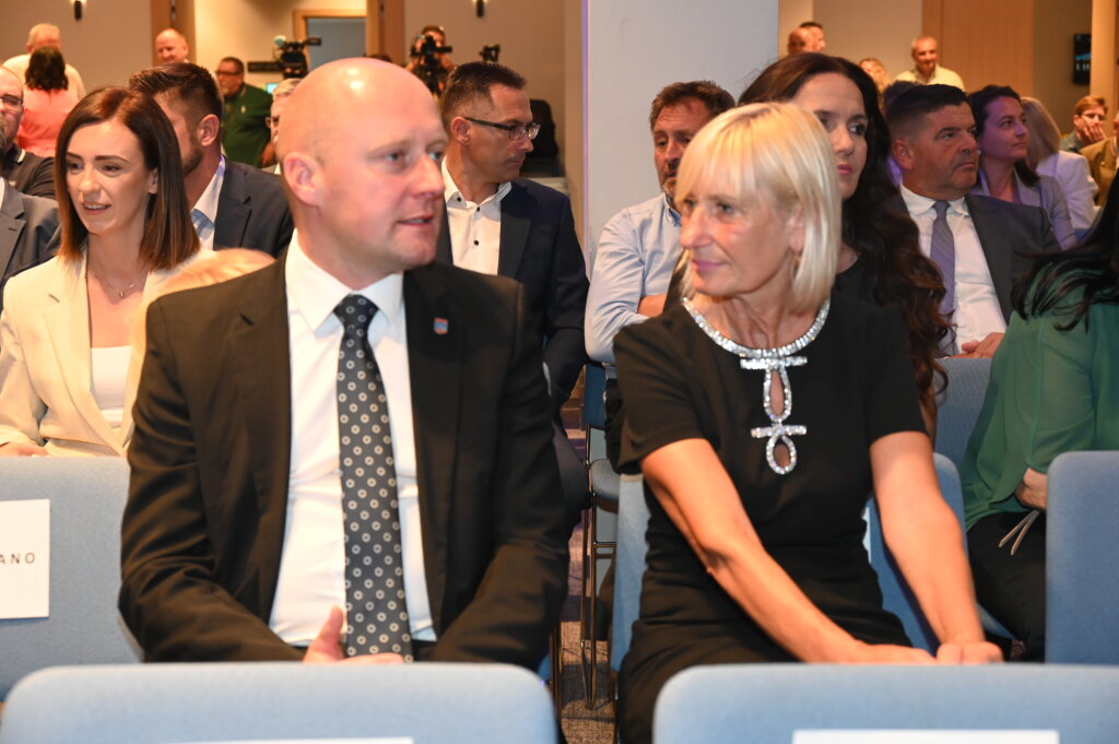 Sjednica Zg žup 8883 (12)